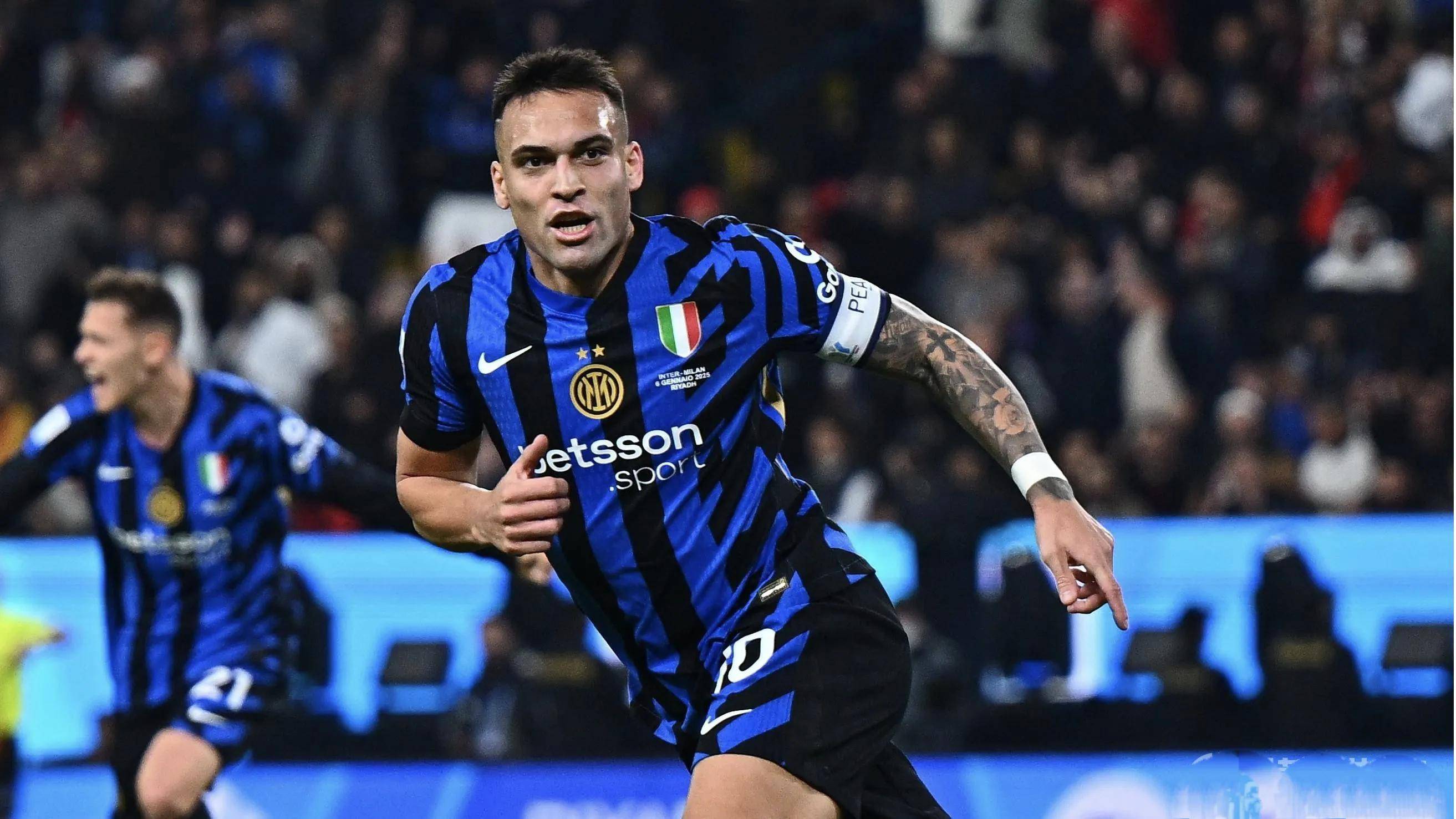 国际比赛日AC米兰再遭质疑布鲁克林篮网绝杀压哨备战足总杯，莱万多夫斯基关键节点精彩发挥都惊呆了的简单介绍