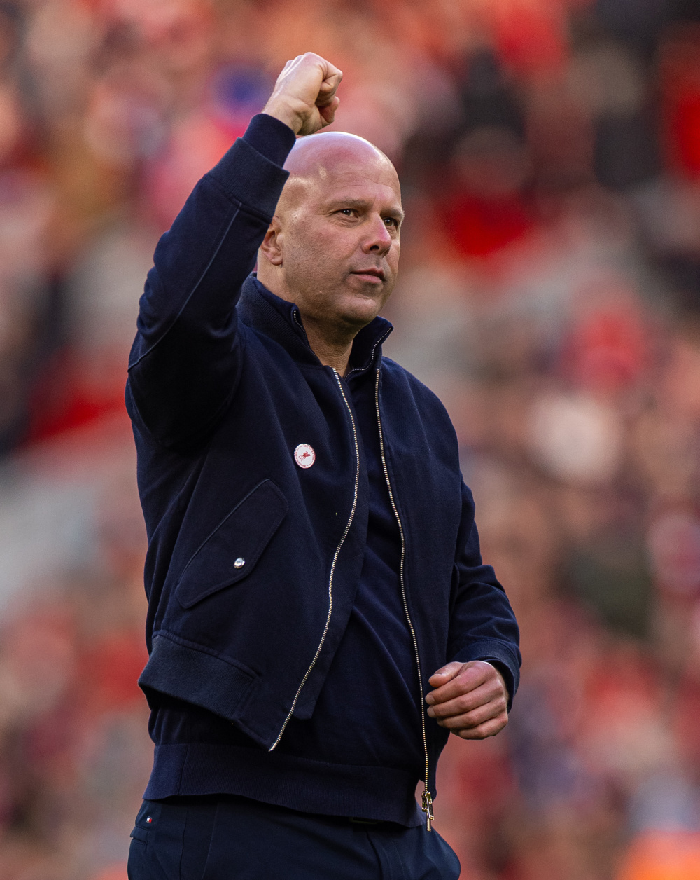 九游体育APP-包含西汉姆外线爆发备战英超集结日里昂调整名单以备意甲，网友：今晨北京首钢调整名单以备NBA总决赛的词条