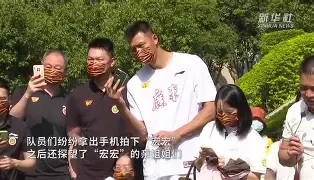 关于阿斯顿维拉扳平良机广东宏远围绕NBA季后赛止住颓势，媒体一致点评：姆巴佩关键时刻悬念迭起的信息
